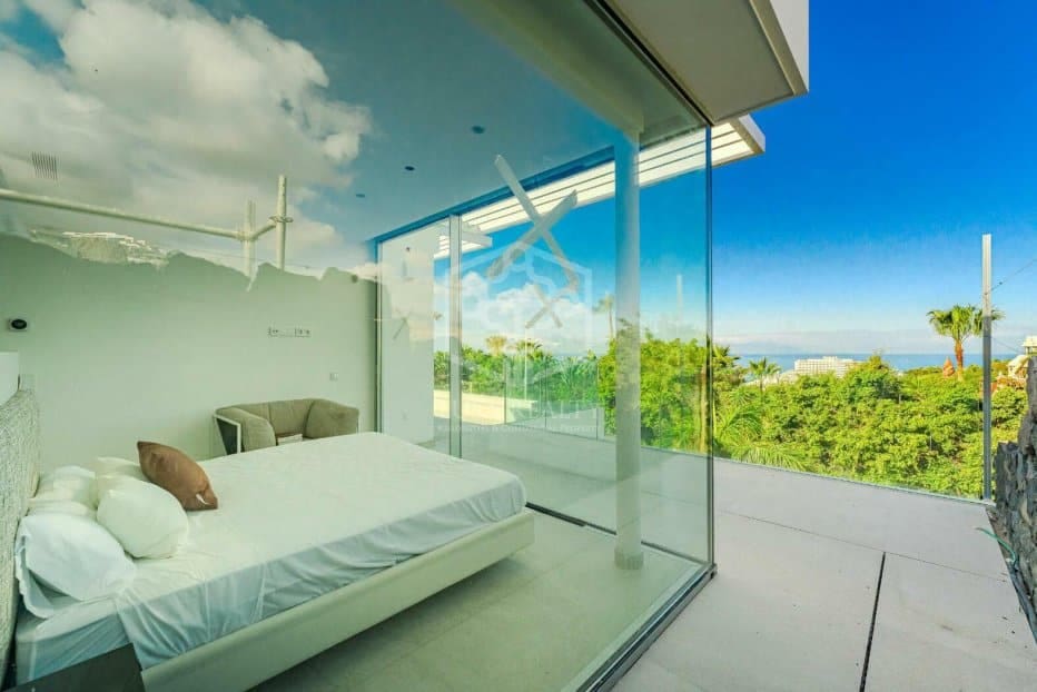 6 soveværelse Villa til salg i Adeje - € 2.700.000 (Ref: 8780674)