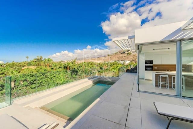 6 soverom Villa til salgs i La Caldera, Adeje - € 2 700 000 (Ref: 8780674)