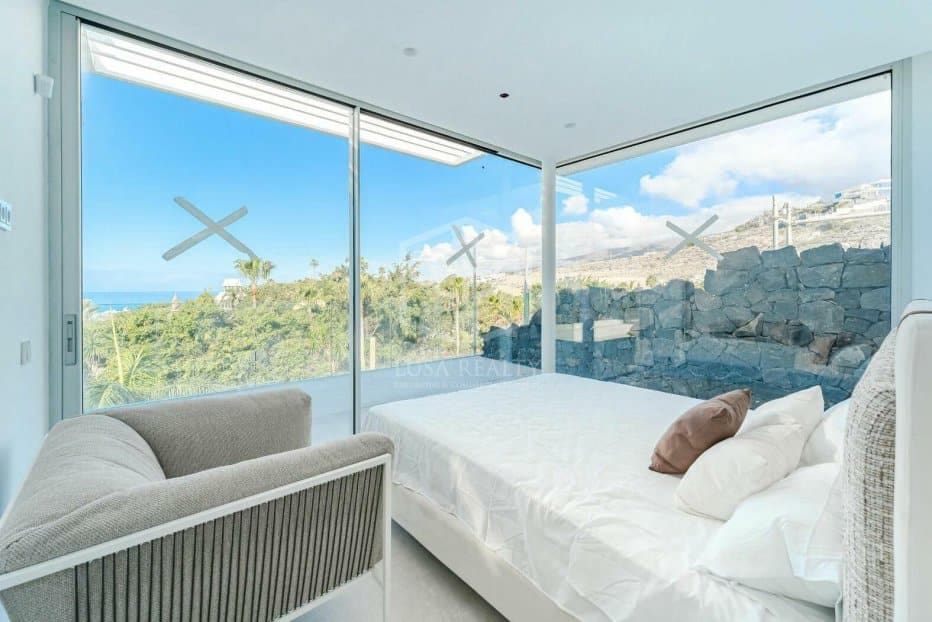 6 soveværelse Villa til salg i Adeje - € 2.700.000 (Ref: 8780674)