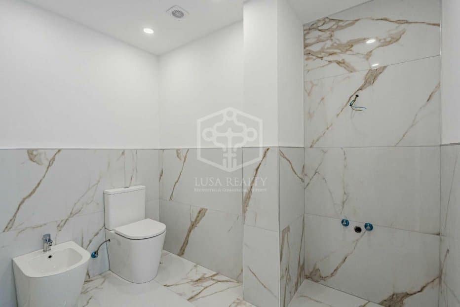 3 sovrum Villa till salu i Adeje - 1 350 000 € (Ref: 8815148)