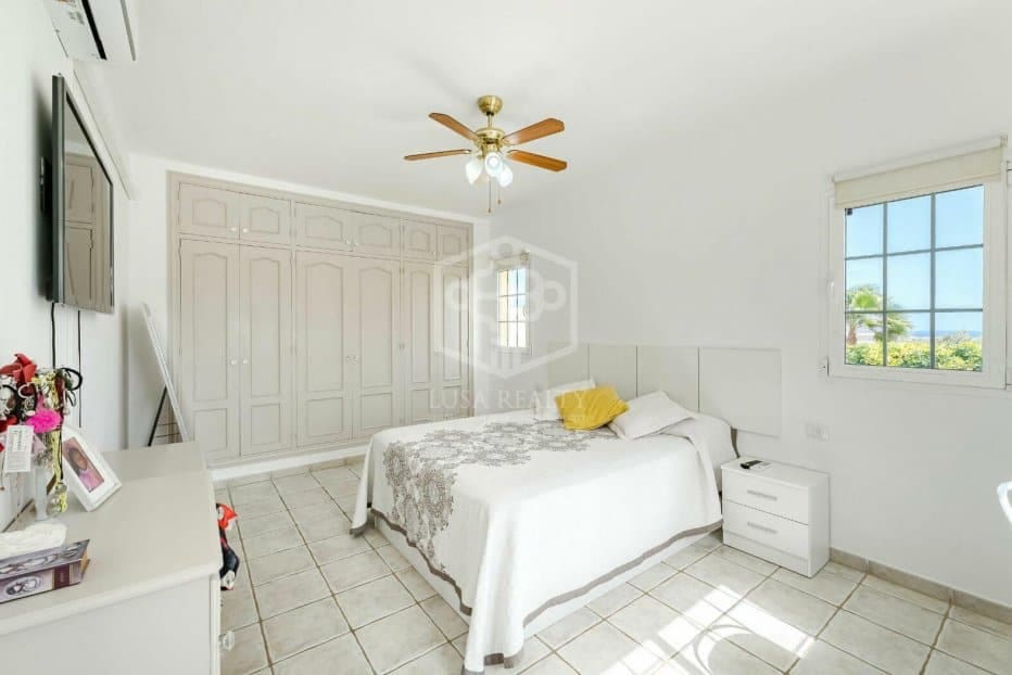 4 soveværelse Villa til salg i San Miguel de Abona - € 1.600.000 (Ref: 8830139)