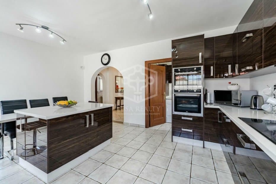 4 soveværelse Villa til salg i San Miguel de Abona - € 1.600.000 (Ref: 8830139)