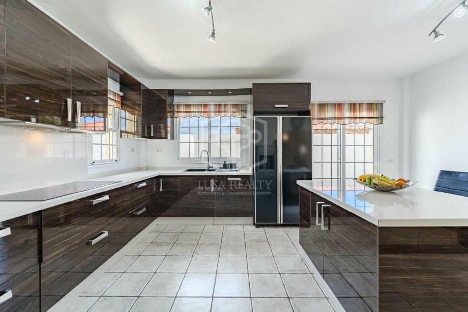 4 soveværelse Villa til salg i San Miguel de Abona - € 1.600.000 (Ref: 8830139)