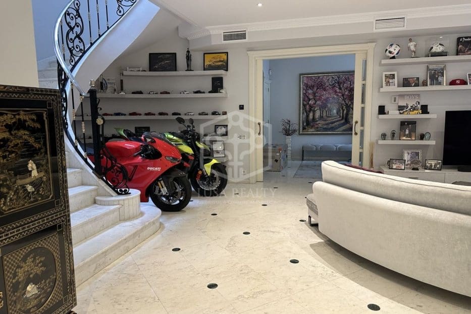 7 soveværelse Villa til salg i Castelldefels med swimmingpool garage - € 4.750.000 (Ref: 8837623)