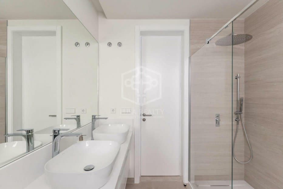 5 soverom Villa til salgs i Adeje - € 1 912 000 (Ref: 8848243)