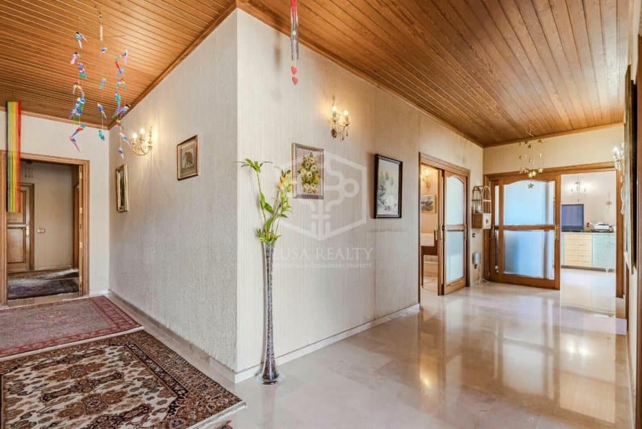 9 soveværelse Villa til salg i Arona - € 1.595.000 (Ref: 8848244)