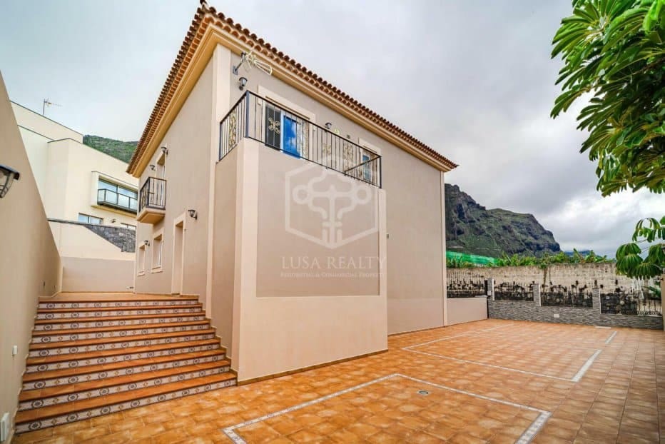 5 soveværelse Villa til salg i Garachico - € 975.000 (Ref: 8848246)