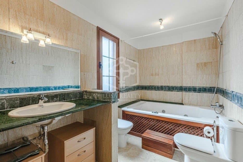 3 soveværelse Byhus til salg i Adeje - € 1.150.000 (Ref: 8848247)