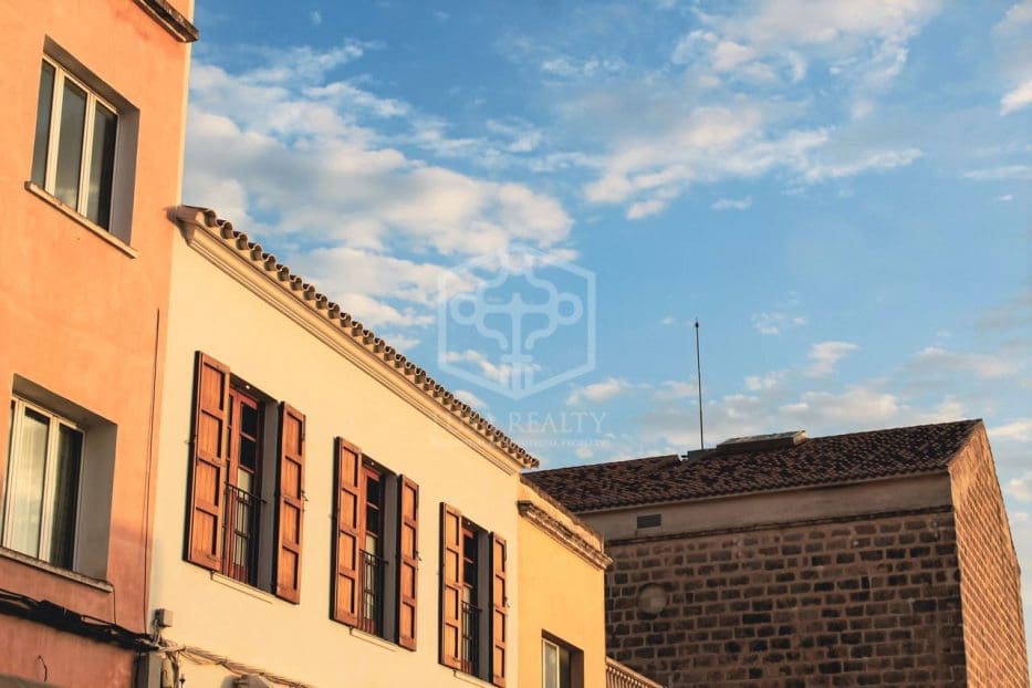 Commercieel te koop in Barcelona stad - € 990.000 (Ref: 8873398)