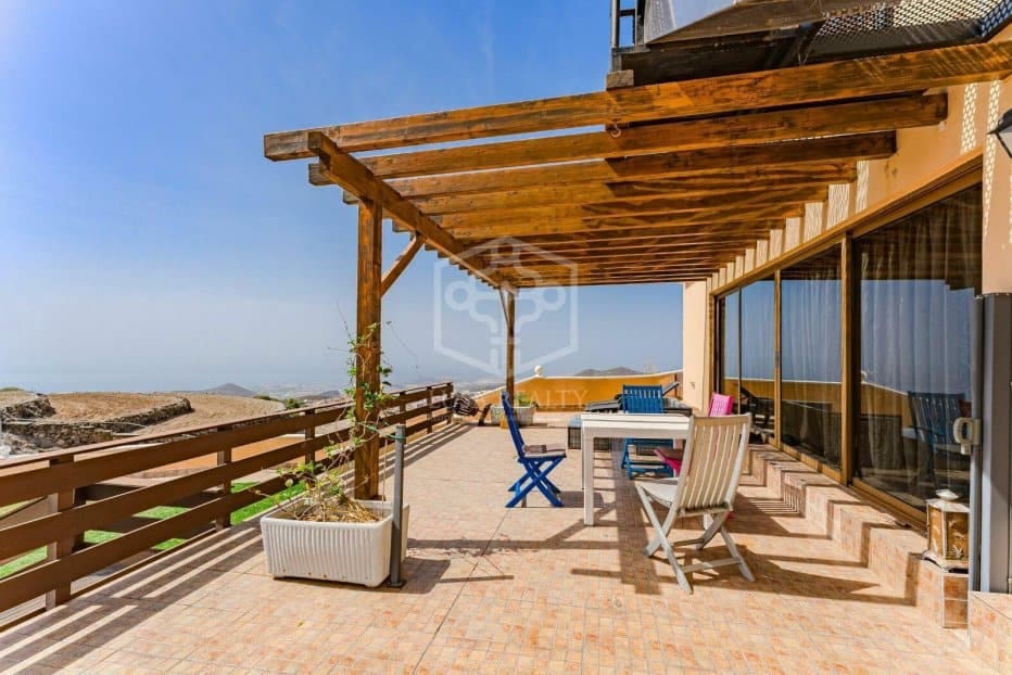 6 soveværelse Villa til salg i San Miguel de Abona - € 860.000 (Ref: 8878977)