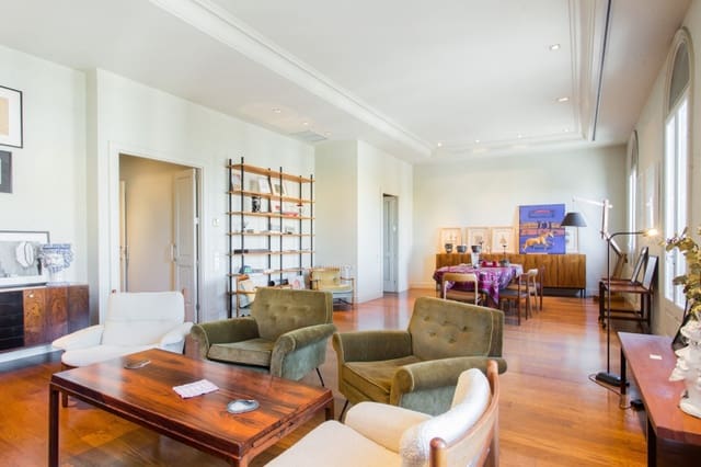 4 bedroom Apartment for rent in La Dreta de L'Eixample, Barcelona city - € 7,000 (Ref: 8880715)