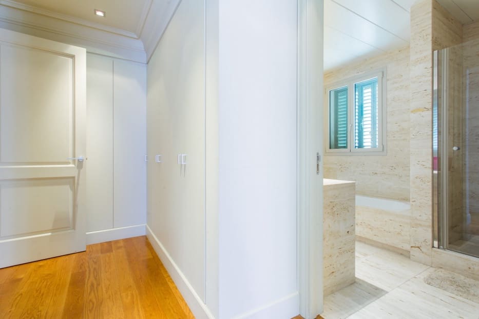 4 bedroom Apartment for rent in Barcelona city - € 7,000 (Ref: 8880715)