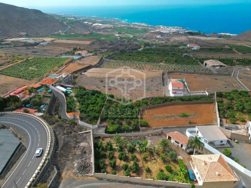 Villa til salg i Santiago del Teide - € 1.600.000 (Ref: 8904740)