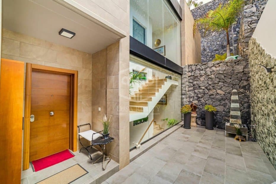 3 soveværelse Villa til salg i Adeje - € 3.050.000 (Ref: 8931526)