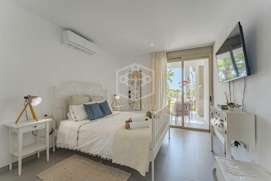 4 soveværelse Byhus til salg i Adeje - € 1.690.000 (Ref: 8931527)