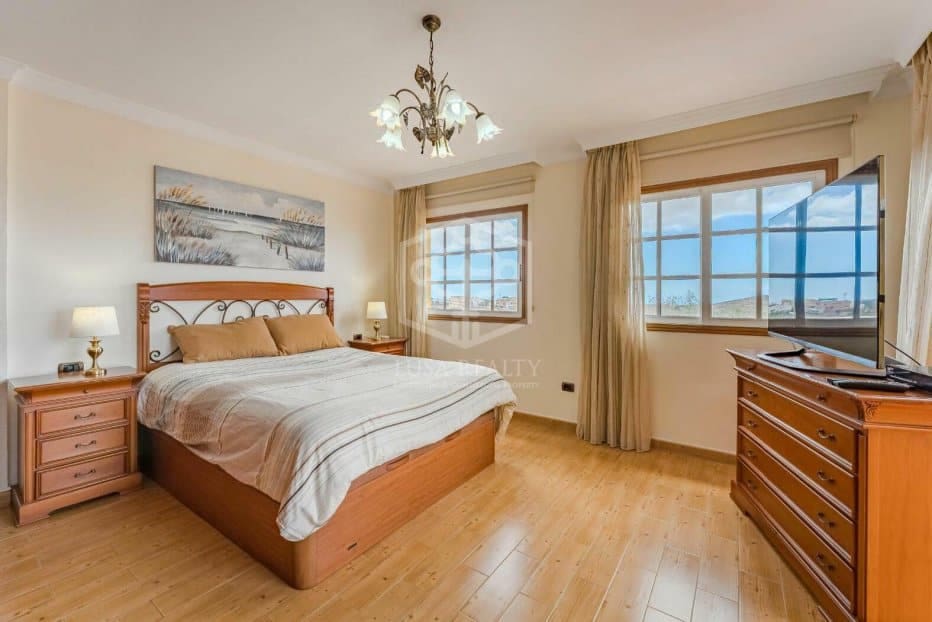 4 soverom Villa til salgs i San Miguel de Abona - € 1 280 000 (Ref: 8931528)