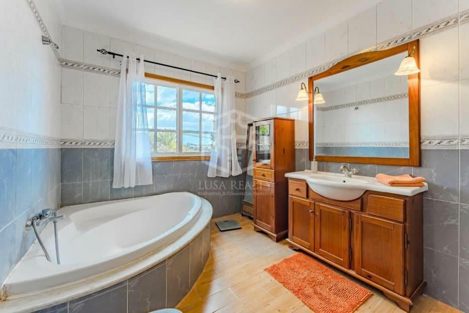 4 soverom Villa til salgs i San Miguel de Abona - € 1 280 000 (Ref: 8931528)