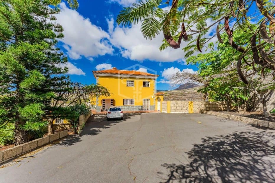 4 soverom Villa til salgs i San Miguel de Abona - € 1 280 000 (Ref: 8931528)