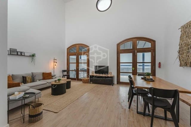 3 soveværelse Byhus til salg i El Medano, Granadilla de Abona - € 715.000 (Ref: 8931531)