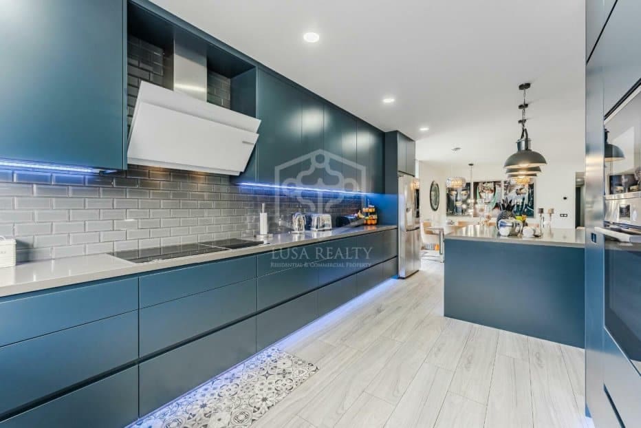 2 soveværelse Villa til salg i San Miguel de Abona - € 2.100.000 (Ref: 8942227)