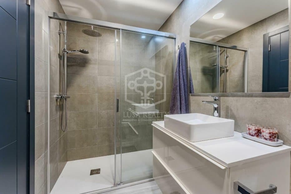 2 soveværelse Villa til salg i San Miguel de Abona - € 2.100.000 (Ref: 8942227)