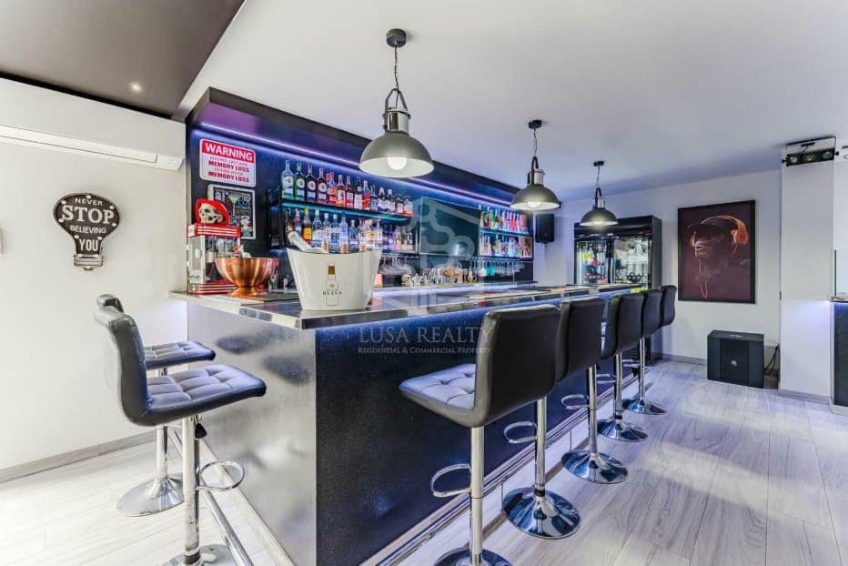 2 soveværelse Villa til salg i San Miguel de Abona - € 2.100.000 (Ref: 8942227)