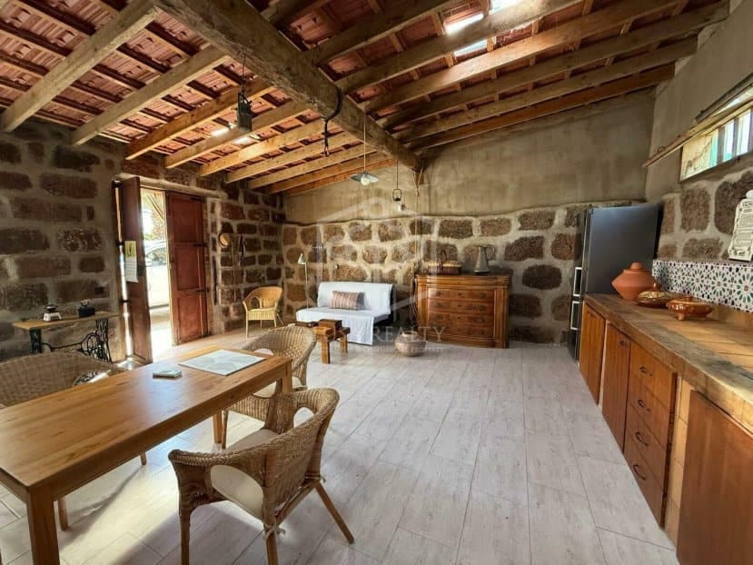 5 soveværelse Villa til salg i Arona - € 1.700.000 (Ref: 8942228)