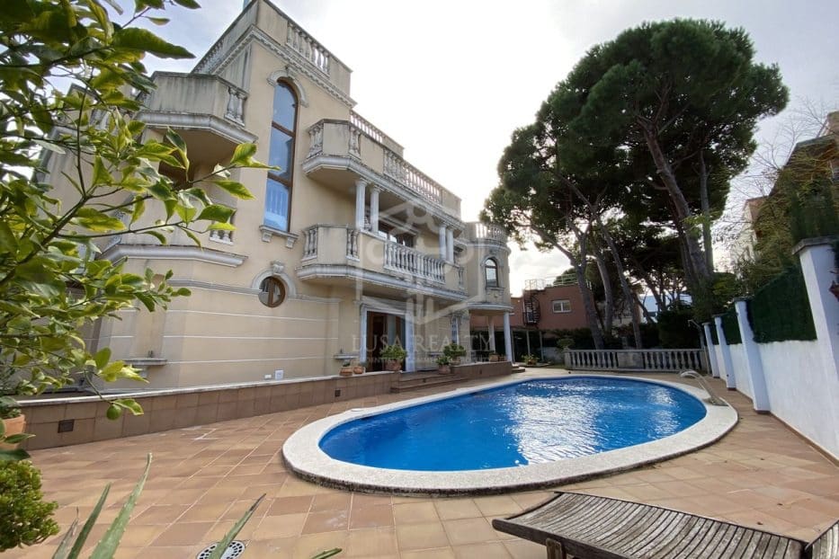 6 soveværelse Villa til salg i Castelldefels med swimmingpool garage - € 3.290.000 (Ref: 8945044)