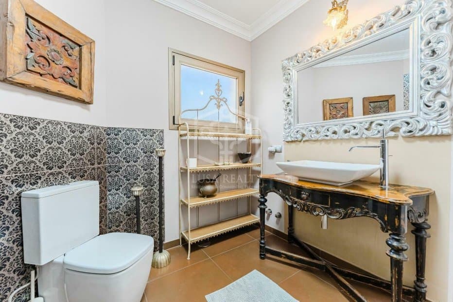 4 bedroom Villa for sale in Arona - € 1,297,000 (Ref: 8952304)