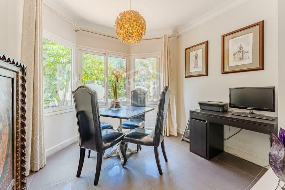 4 bedroom Villa for sale in Arona - € 1,297,000 (Ref: 8952304)