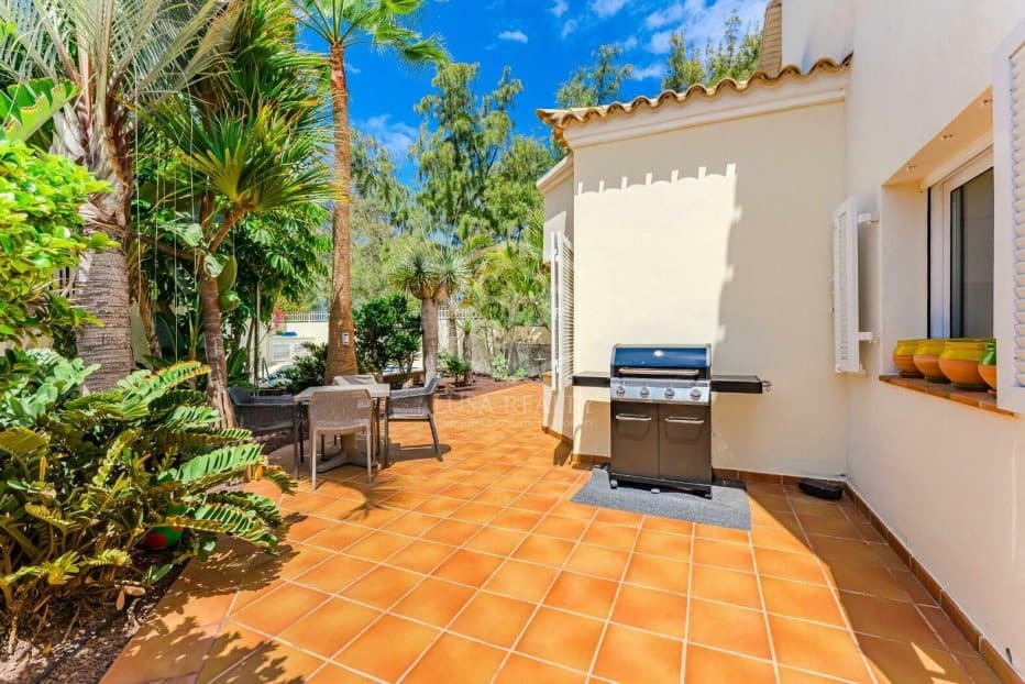 4 bedroom Villa for sale in Arona - € 1,297,000 (Ref: 8952304)