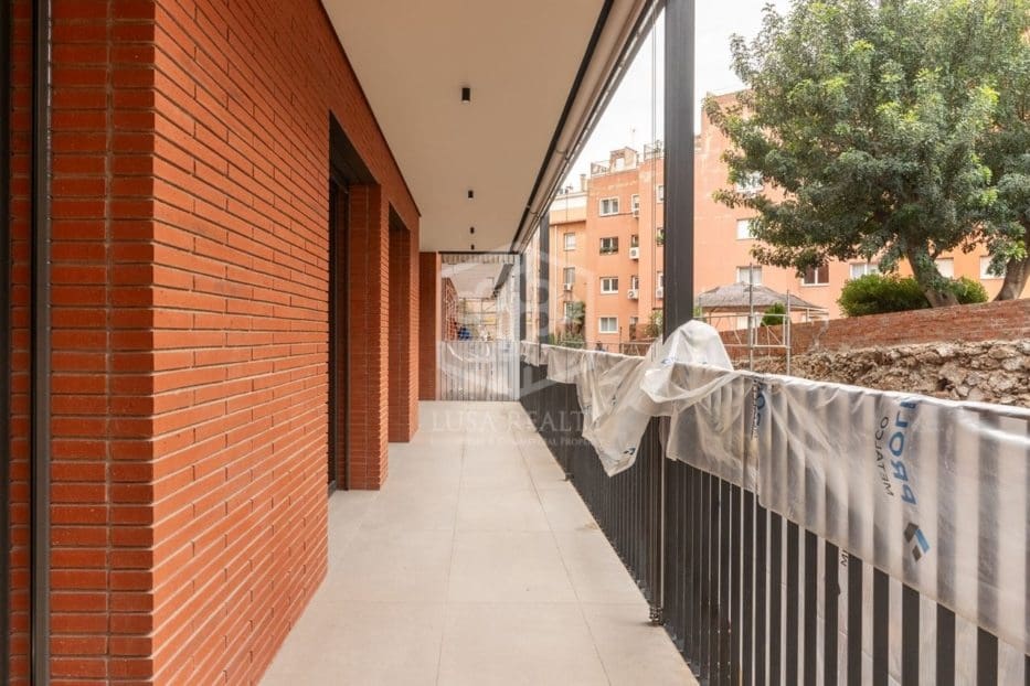 4 soveværelse Lejlighed til salg i Barcelona by med swimmingpool garage - € 1.690.000 (Ref: 8973705)