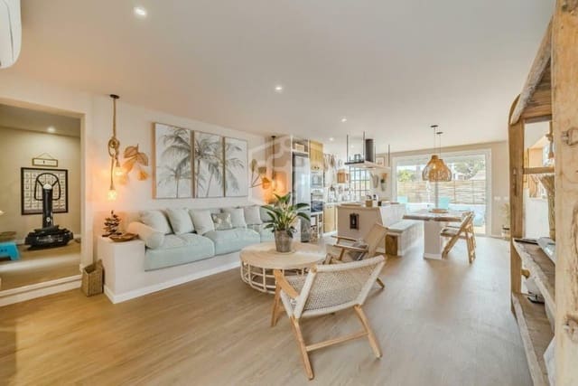 5 soveværelse Villa til salg i Chayofa, Arona - € 1.270.000 (Ref: 8981684)