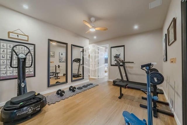 5 soveværelse Villa til salg i Chayofa, Arona - € 1.270.000 (Ref: 8981684)