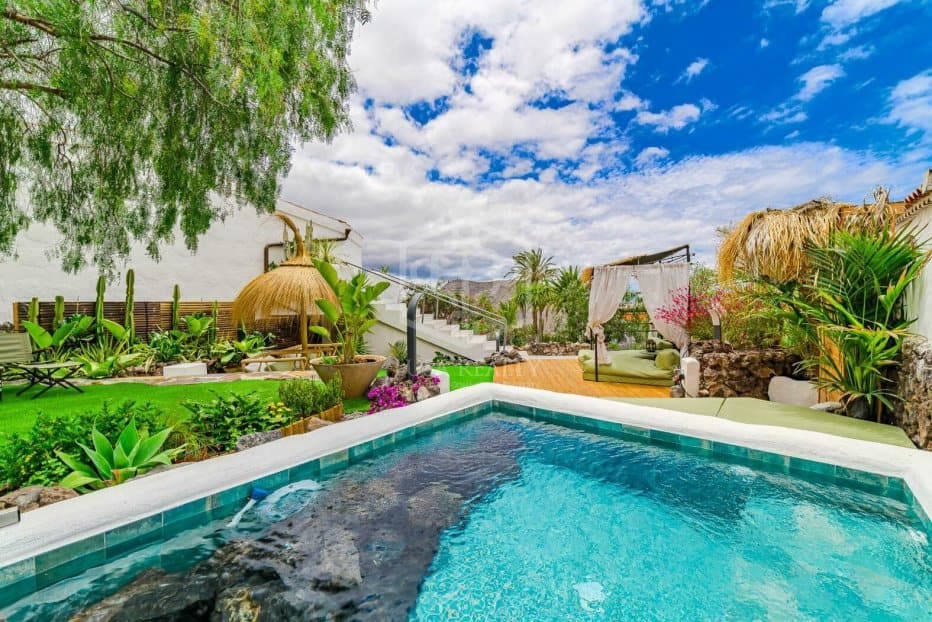 5 soveværelse Villa til salg i Chayofa - € 1.270.000 (Ref: 8981684)