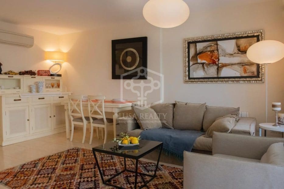 5 soveværelse Byhus til salg i Coma-Ruga med garage - € 455.000 (Ref: 9022034)