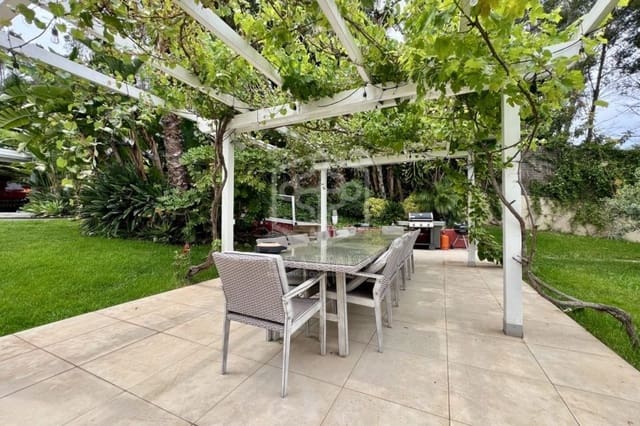 4 camera da letto Villa in vendita in Sitges con piscina garage - 2.500.000 € (Rif: 9056958)