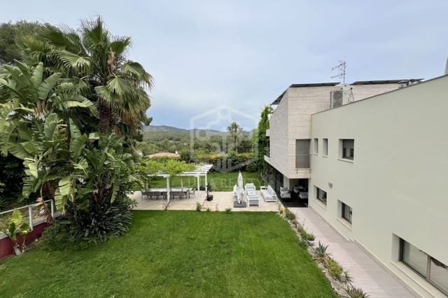 4 camera da letto Villa in vendita in Sitges con piscina garage - 2.500.000 € (Rif: 9056958)