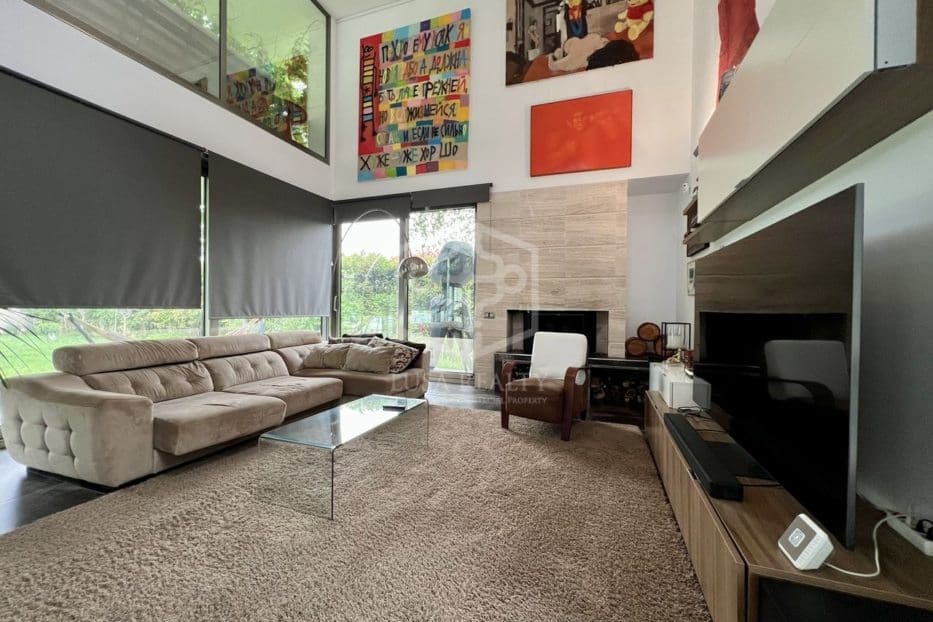 4 soverom Villa til salgs i Sitges med svømmebasseng garasje - € 2 500 000 (Ref: 9056958)