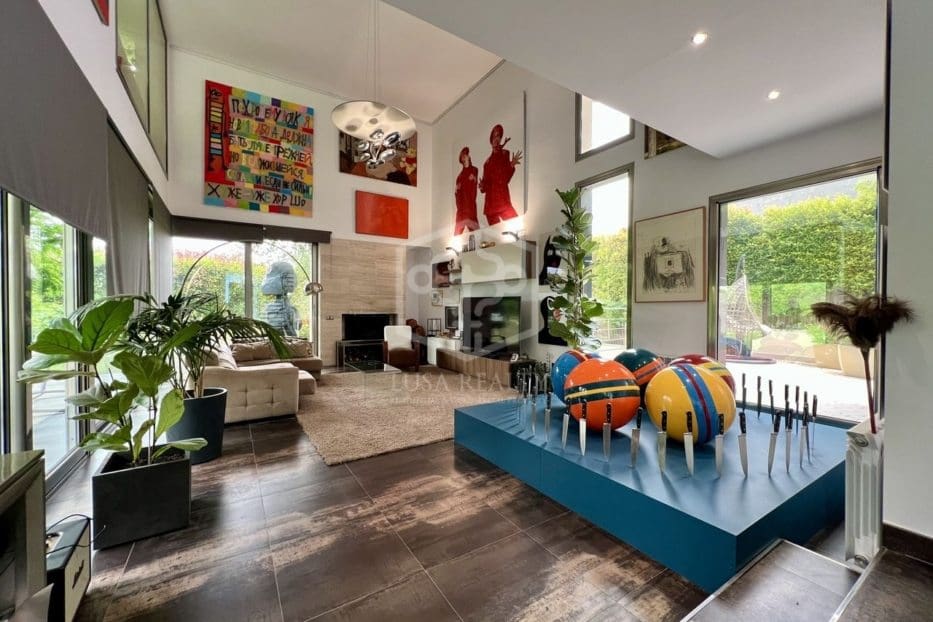 4 soverom Villa til salgs i Sitges med svømmebasseng garasje - € 2 500 000 (Ref: 9056958)