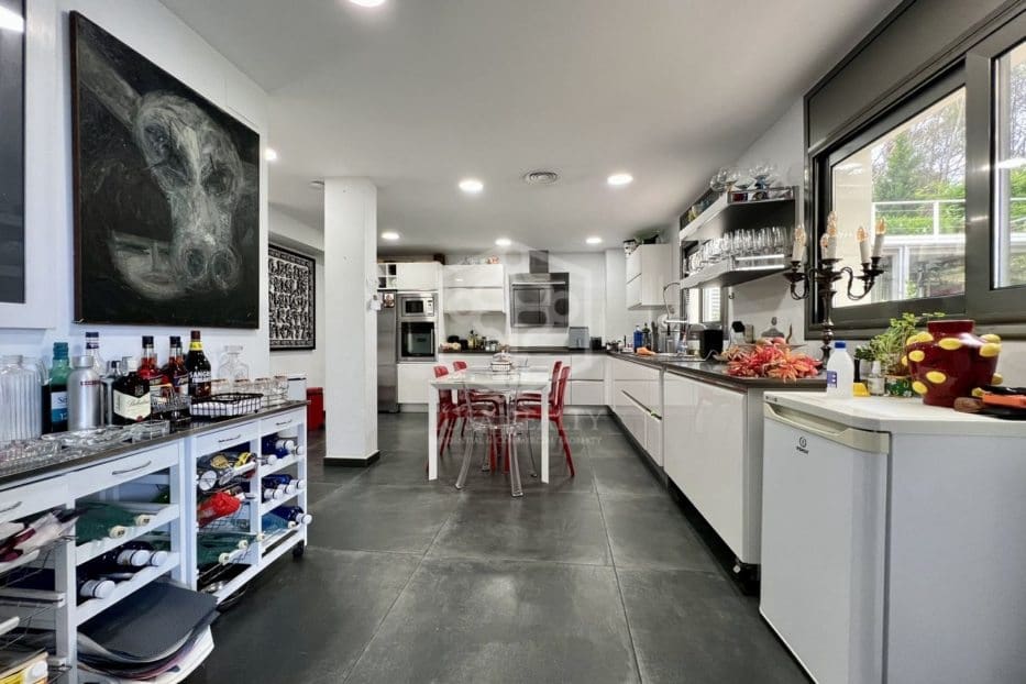 4 soverom Villa til salgs i Sitges med svømmebasseng garasje - € 2 500 000 (Ref: 9056958)