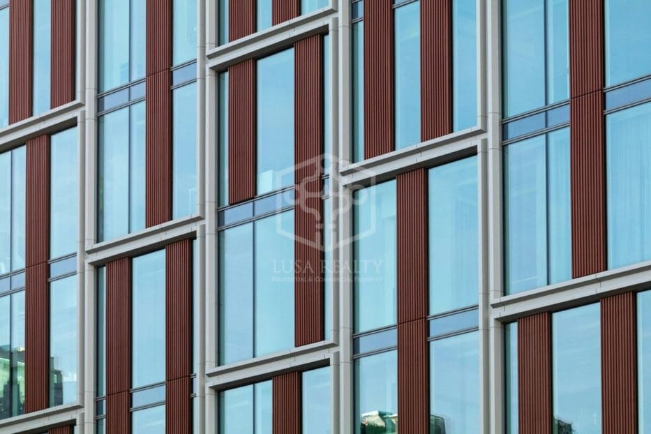 Erhverv til salg i Barcelona by med garage - € 15.000.000 (Ref: 9087134)