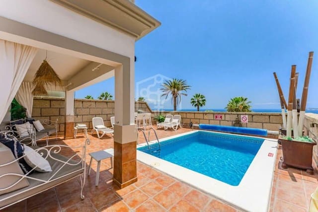 3 soveværelse Villa til salg i El Madroñal, Adeje - € 950.000 (Ref: 9108114)