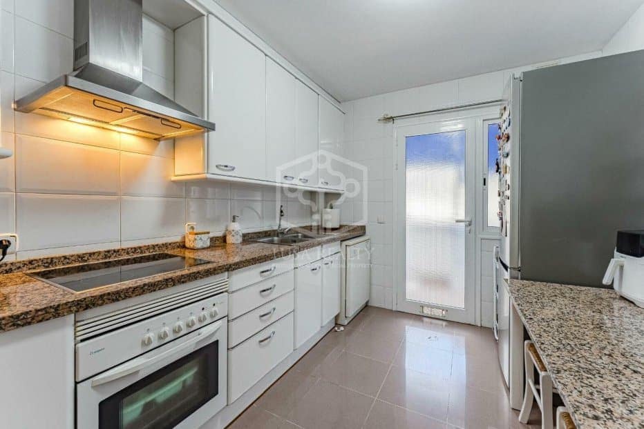 4 soverom Leilighet til salgs i Los Cristianos - € 849 000 (Ref: 9108115)