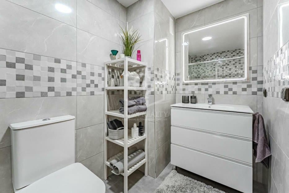 4 soverom Leilighet til salgs i Los Cristianos - € 849 000 (Ref: 9108115)