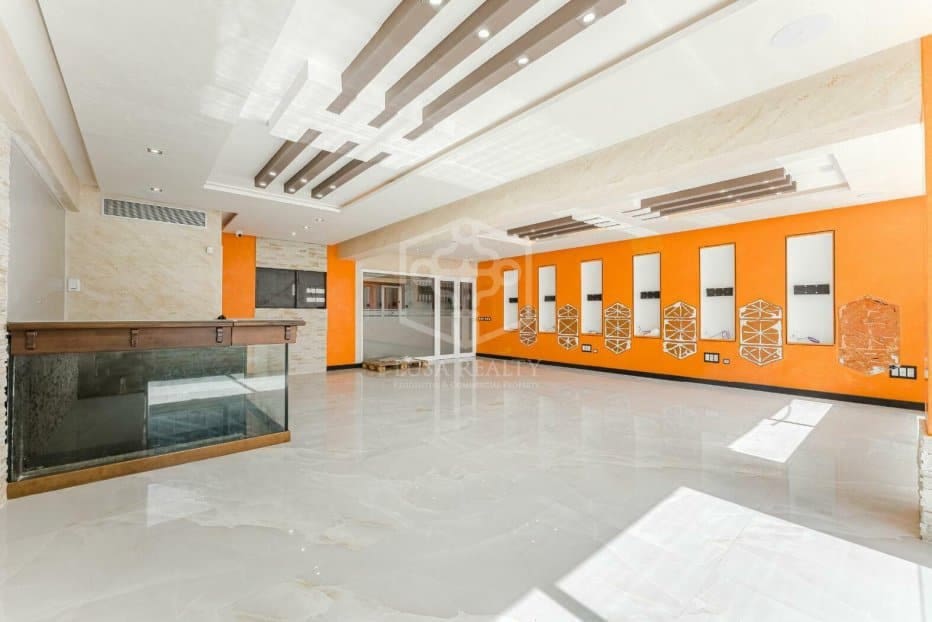 Local Comercial en Costa Adeje en venta - 750.000 € (Ref: 9131697)