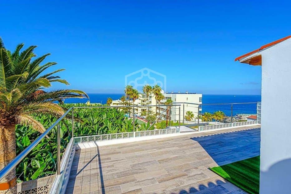 Grunde uden byggetilladelser til salg i Puerto Santiago - € 3.990.000 (Ref: 9144484)