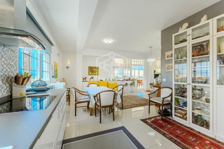 Grunde uden byggetilladelser til salg i Puerto Santiago - € 3.990.000 (Ref: 9144484)