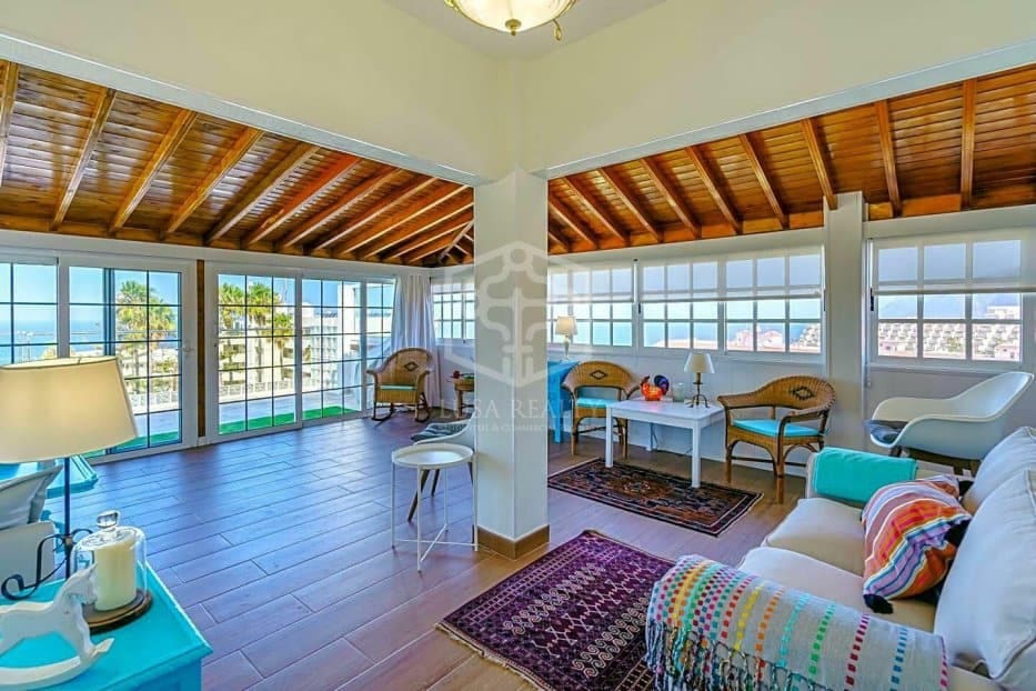 Grunde uden byggetilladelser til salg i Puerto Santiago - € 3.990.000 (Ref: 9144484)