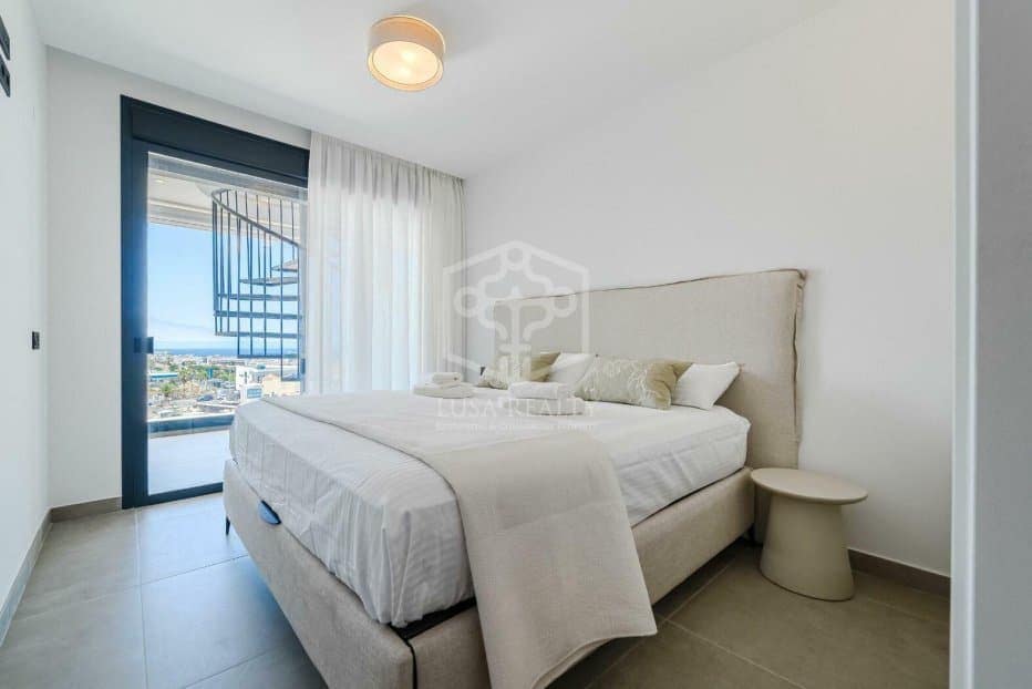 2 soveværelse Lejlighed til salg i Adeje - € 890.000 (Ref: 9190487)